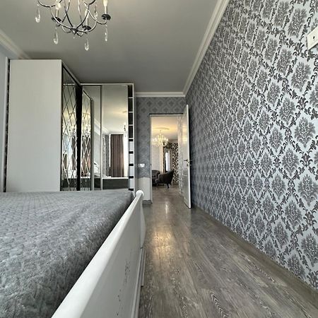Beautiful Apartment In Yerevan) Exterior photo